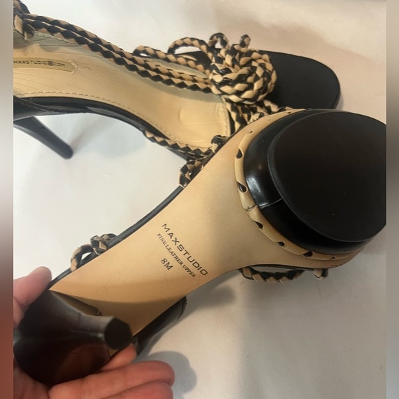 Max Studio Black and Tan Heels with Intricate Straps Size 8 - Picture 9 of 10